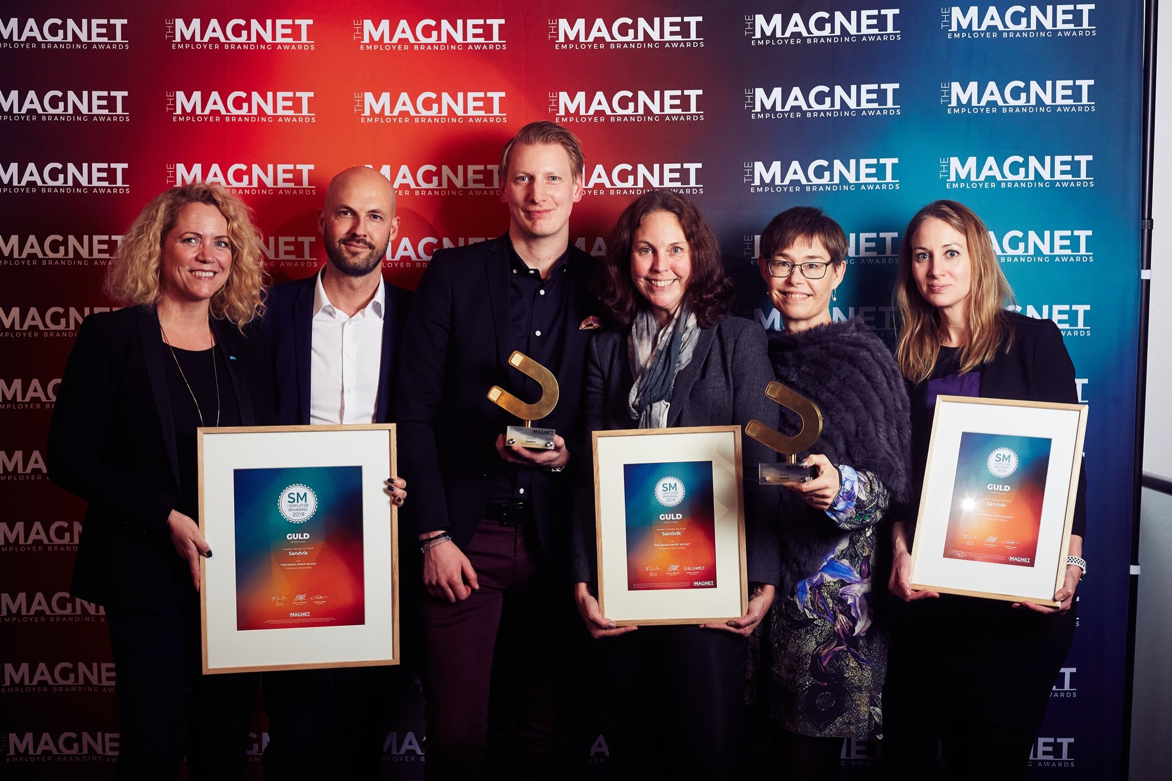 Sandvik - The Smash-proof Guitar